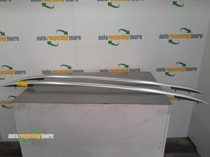 Kit rails de toit d'un Volkswagen Touran, Autos : Pièces & Accessoires, Carrosserie & Tôlerie, Volkswagen, Utilisé, 3 mois de garantie