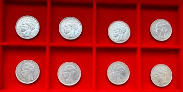 Lot de 8 pièces de 20 francs belges 1935 argent 680/1000