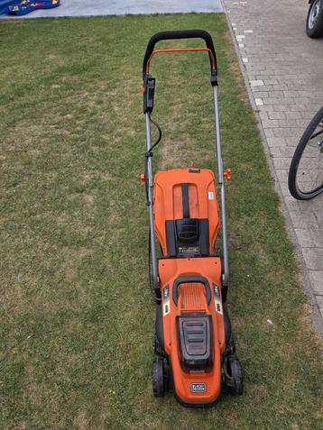 Grasmaaier Black & Decker  beschikbaar voor biedingen