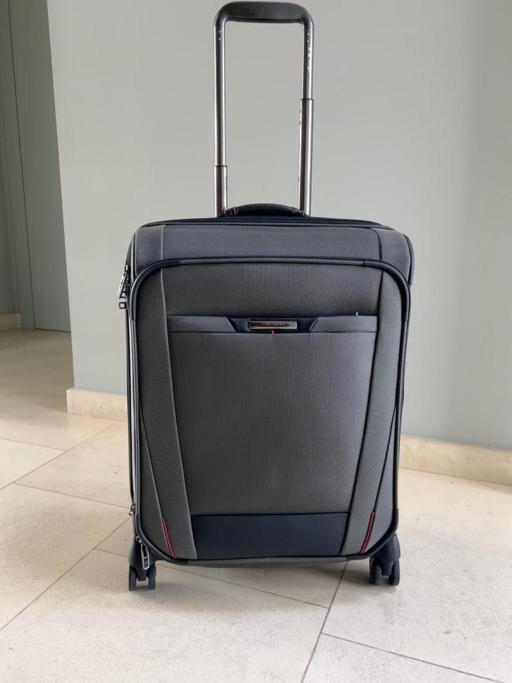 Samsonite PRO-DLX 5 - Spinner uitbreidbaar - Magnetic grey, Handtassen en Accessoires, Koffers, Zo goed als nieuw, Overige materialen