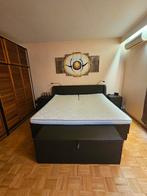 Boxspring bed, e-mattress Swiss Sense 200x200 and table, Ophalen, Premium / design-gericht bed, Tweepersoons, Zo goed als nieuw