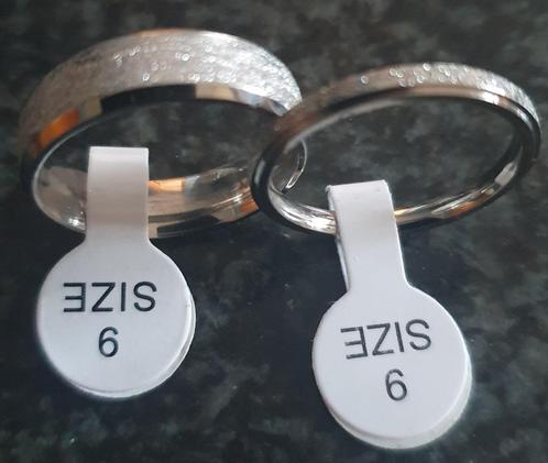 2 ringen in RVS maat 9/ maat 19 (samen of apart), Handtassen en Accessoires, Ringen, Nieuw, Dame of Heer, 18 tot 19, Zilver, IJzer of Staal