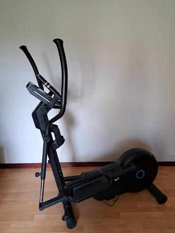 Hometrainer -elliptical crosstrainer 2j oud (nog in garantie