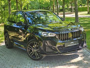 Bmw X1 x1 x 1 sdrive 20i | M SPORT | 20INCH | 2023 | TREKHAA, Auto's, 1800 kg, Zwart, Leder, Bedrijf