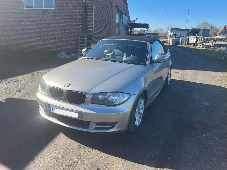 BMW 118D Cabrio, Auto's, BMW, Particulier, 1 Reeks, Diesel, Euro 5, Cabriolet, 3 deurs, Handgeschakeld, Overige kleuren, Zwart