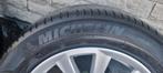 225/55/R17 BMW f11, Auto-onderdelen, Banden en Velgen, Ophalen, Gebruikt, Band(en), Zomerbanden