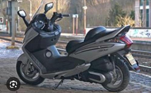 Scooter sym GTs 250 i lire annonce, Fietsen en Brommers, Scooters | SYM, Zo goed als nieuw, Benzine, Ophalen