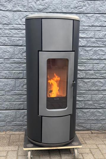 Poêle à granulés Ravelli 11,1 kW, Enlèvement