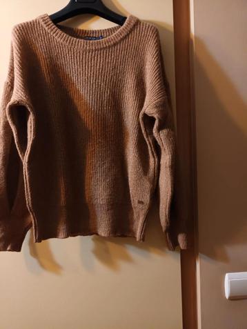 Nieuwe pull "RIVER WOODS "   e beschikbaar voor biedingen