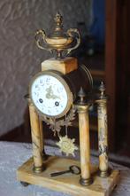 Horloge sur colonnes en marbre, Antiquités & Art, Enlèvement