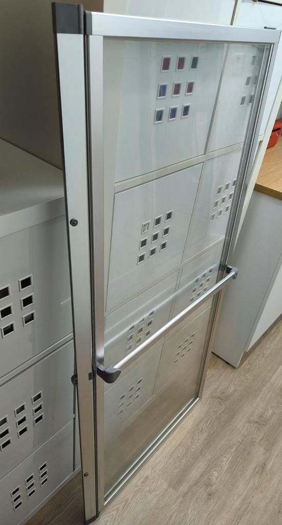 Porte coulissante baignoire/douche, Bricolage & Construction, Châssis & Portes coulissantes, Enlèvement