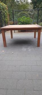 grote vierkante tafel, Ophalen, Zo goed als nieuw