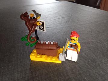 Lego piraten 6235 schatbewaker beschikbaar voor biedingen