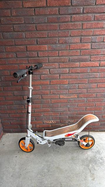 Space scooter step beschikbaar voor biedingen