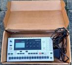 Allerlei synthesizers,drums,toebehoren., 61 toetsen, Roland, Ophalen of Verzenden, Zo goed als nieuw