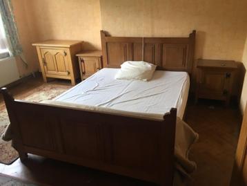 6 delige eiken slaapkamer beschikbaar voor biedingen