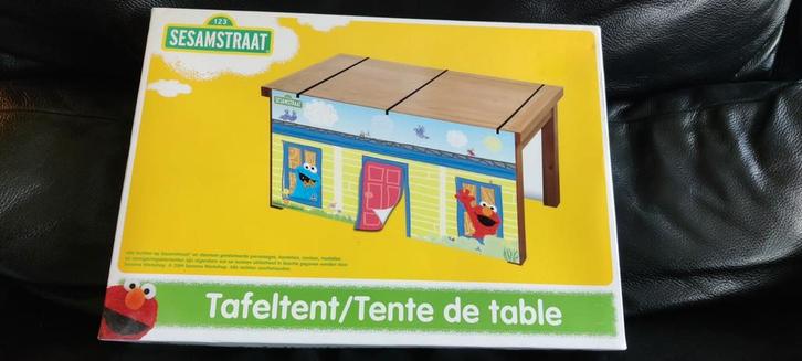 Tente de table Sesame Street, Enfants & Bébés, Jouets | Tentes de jeu, Comme neuf, Enlèvement ou Envoi