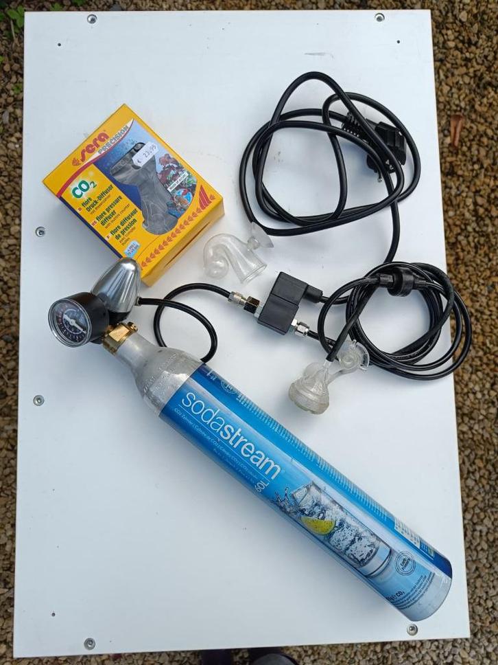Diffuseur CO2 SodaStream, Dieren en Toebehoren, Vissen | Aquaria en Toebehoren, Zo goed als nieuw, Filter of Co2, Ophalen