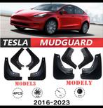 Tesla model y spatlappen (mudflaps) + houder thuislader, Autos : Divers, Accessoires de voiture, Comme neuf, Enlèvement ou Envoi