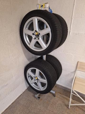 4 x Continental winterbanden als nieuw. beschikbaar voor biedingen