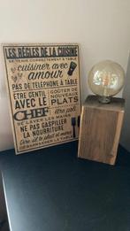 Lampe en bois artisanale avec ampoule., Maison & Meubles, Lampes | Lampadaires, Bois, Enlèvement ou Envoi, Moins de 100 cm, Neuf