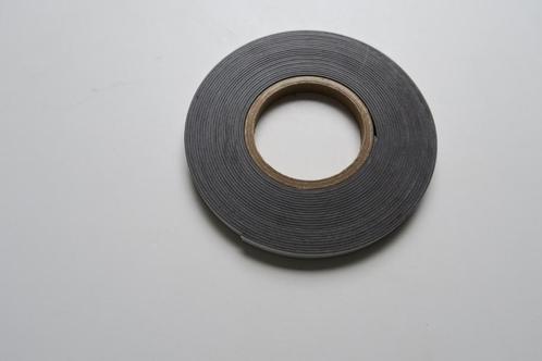 Magneettape - 10 m x 10 mm, Zakelijke goederen, Kantoor en Winkelinrichting | Kantoorartikelen, Ophalen of Verzenden