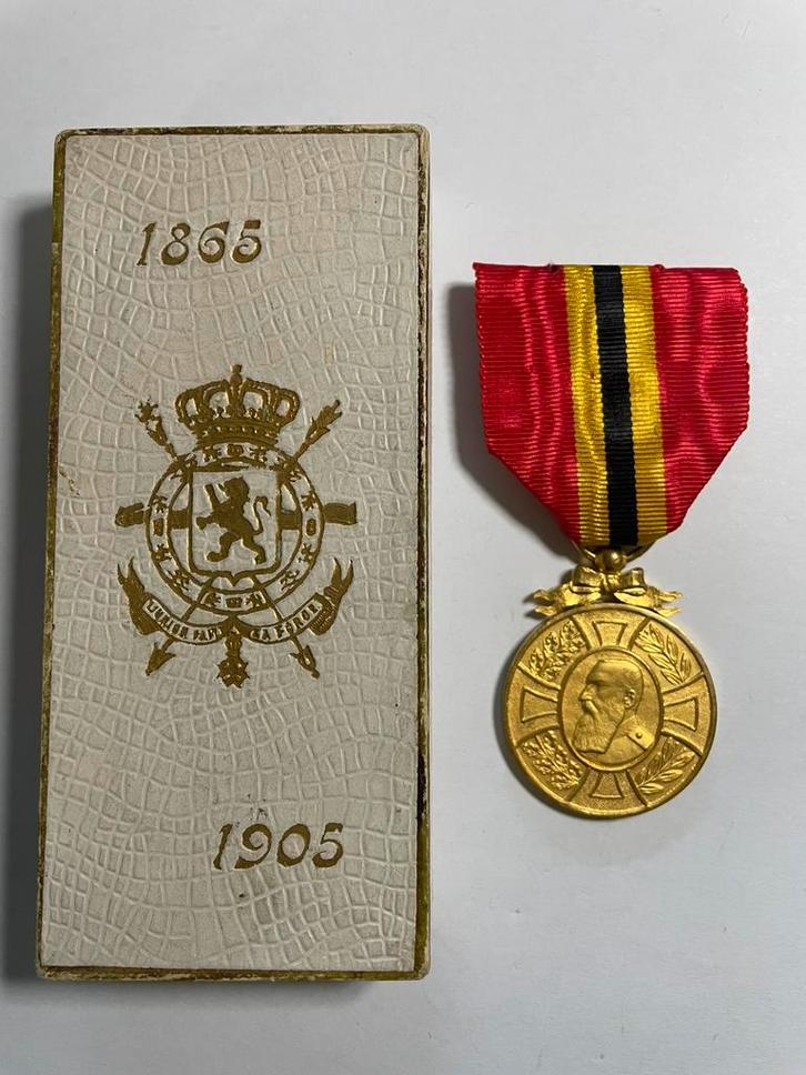 Lot 22 : Médaille, Collections, Objets militaires | Général, Enlèvement ou Envoi