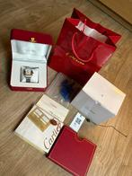 Cartier santos médium, Handtassen en Accessoires, Horloges | Dames, Ophalen, Zo goed als nieuw