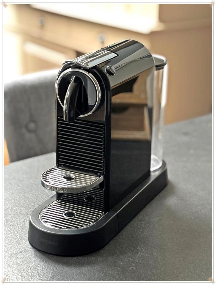 NESPRESSO – MACHINE A CAFE A CAPSULES "CITIZ", Elektronische apparatuur, Koffiezetapparaten, Gebruikt, Koffiepads en cups, Espresso apparaat