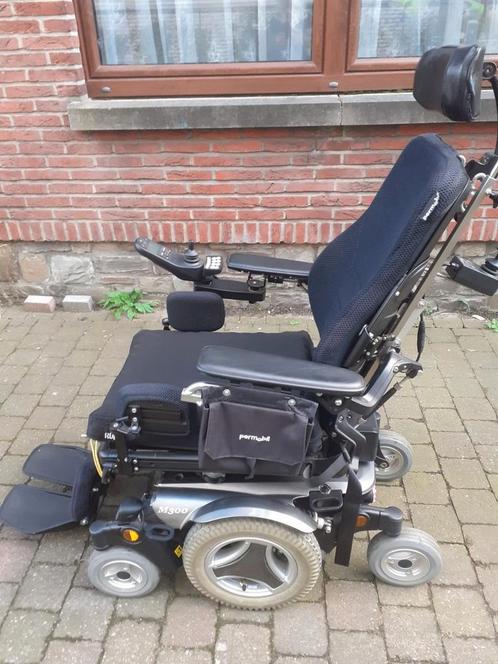 Elektrische rolstoel NIEUWE BATTERIJEN‼️‼️, Diversen, Rolstoelen, Zo goed als nieuw, Elektrische rolstoel, Ophalen