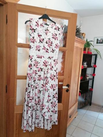 Robe neuve d'été asymétrique 