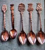 5 petites cuillères collection, Antiquités & Art, Enlèvement ou Envoi