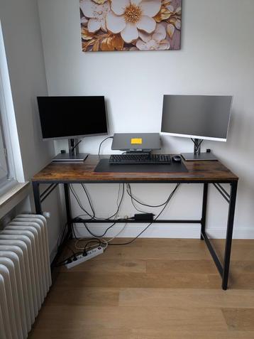Bureau 1m20 beschikbaar voor biedingen