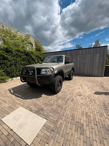 Nissan Patrol 3.0 y61, Auto's, Nissan, Automaat, Patrol, Diesel, Vierwielaandrijving