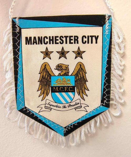 Manchester City 1997 fantastisch vintage vaantje, Verzamelen, Sportartikelen en Voetbal, Zo goed als nieuw, Vaantje of Sjaal, Ophalen of Verzenden