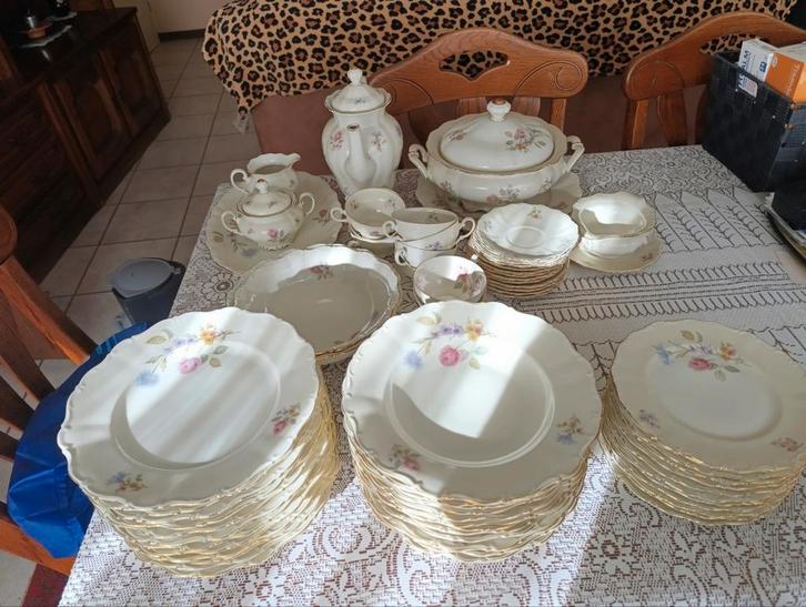 Servies voor antiek serviesgoed, Antiek en Kunst, Antiek | Servies compleet, Ophalen