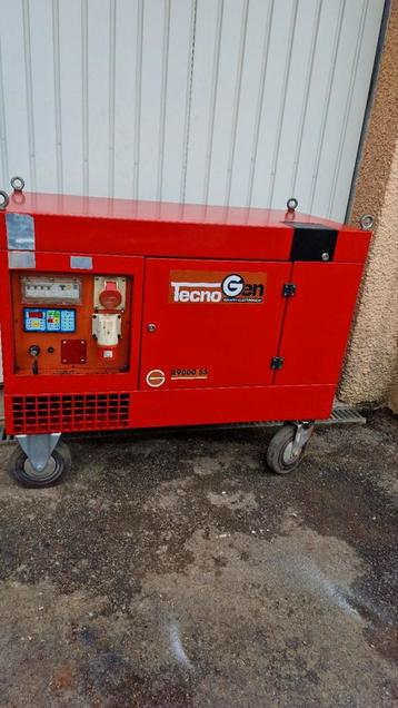 A réparé Groupe électrogène tecnogen r9000ss insonorisé, Bricolage & Construction, 5 à 10 kVA, Démarrage électrique, Enlèvement