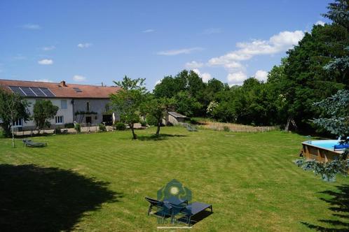Recent gerenoveerde boerderij met verhuurmogelijkheden (b&b), Immo, Buitenland, Frankrijk, Woonhuis, Dorp