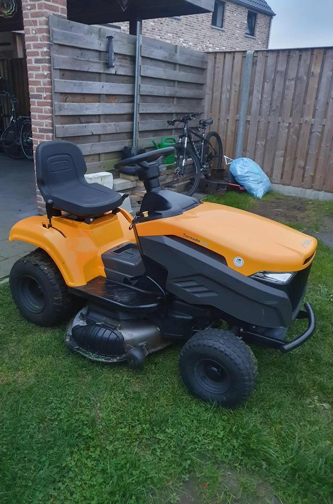 Zitmaaier Stiga Tornado 2098 mulcher, Tuin en Terras, Zitmaaiers, Zo goed als nieuw, Ophalen of Verzenden