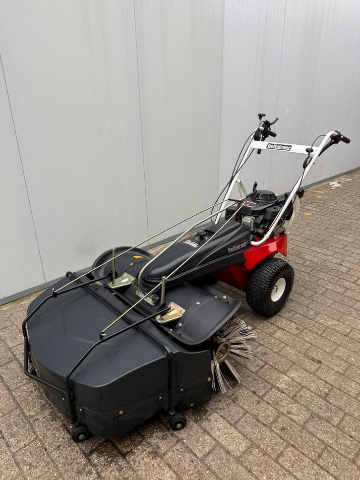 Borstelmachine Tielburger TK48, Tuin en Terras, Veegmachines, Zo goed als nieuw, Ophalen