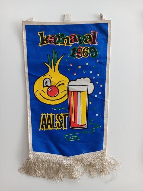 Fanion du carnaval d'Alost 1969, Collections, Marques & Objets publicitaires, Utilisé, Autres types, Enlèvement ou Envoi