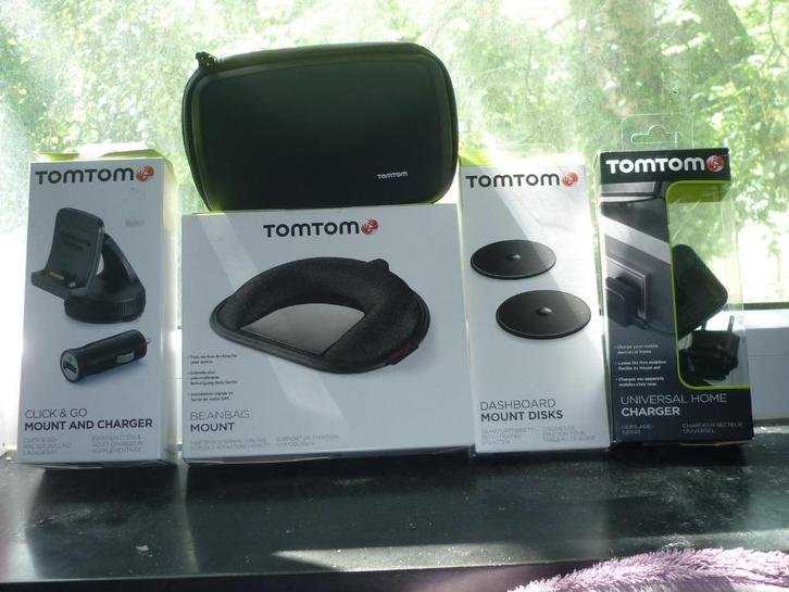TomTom 1" magnetische montageset GO"1 dashboardkussen, Telecommunicatie, Autoladers, Nieuw, Draadloos, Ophalen of Verzenden