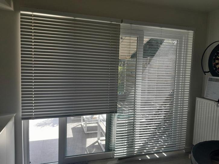 Witte lamellen/jaloezieën (3 stuks), Huis en Inrichting, Stoffering | Gordijnen en Lamellen, Ophalen