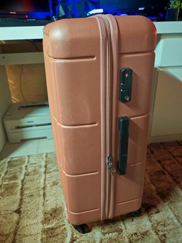 Koffer 75 cm beschikbaar voor biedingen
