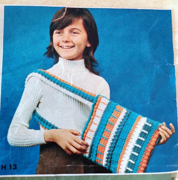 Laine DMC  8 écheveaux de 25 g - sac vintage fillette 1970, Hobby & Loisirs créatifs, Tricot & Crochet, Neuf, Crochet, Enlèvement