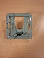 Sortie de câble sans borne - Legrand EG00462, Enlèvement ou Envoi