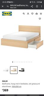 Slaapkamer: bed, commode, lattenbodem en 2 tafeltjes. Malm ., Maison & Meubles, 160 cm, Comme neuf, Deux personnes, Enlèvement ou Envoi
