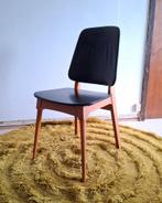 Chaise vintage du milieu du siècle, Enlèvement