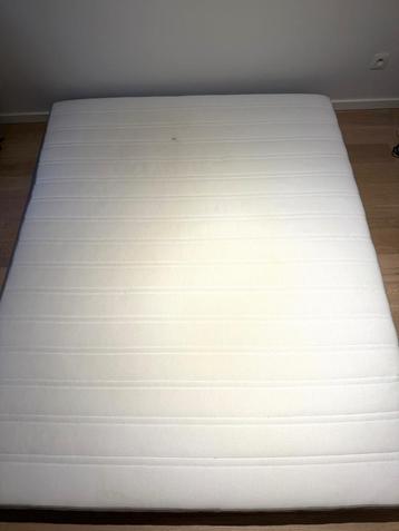 Soft Double Mattress – 160x200 beschikbaar voor biedingen