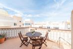 Penthouse te koop bij het strand de Los Locos in Torrevieja, 3 kamers, Torrevieja, Spanje, Appartement